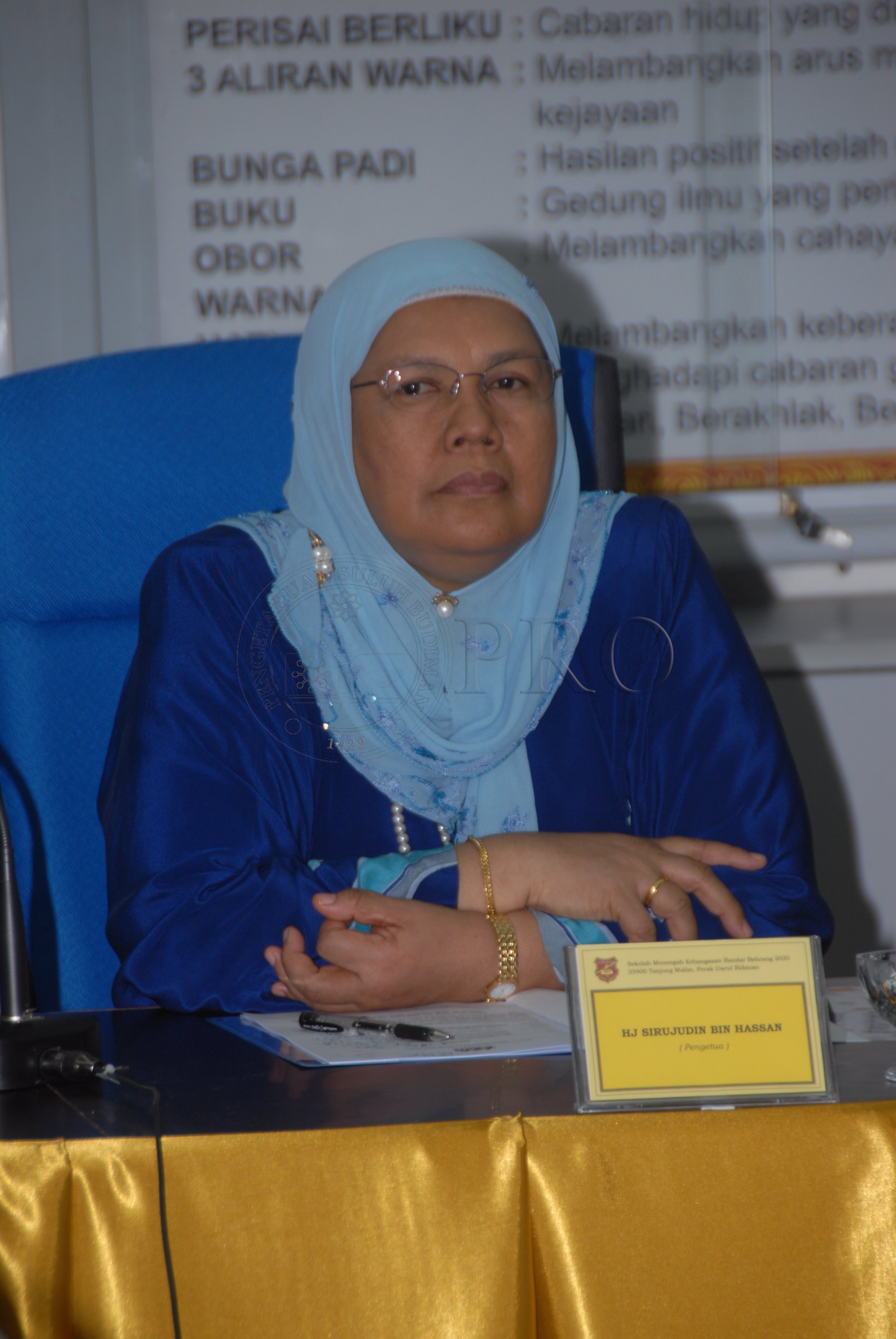 PRO 14 01 SEKOLAH FBA 8110